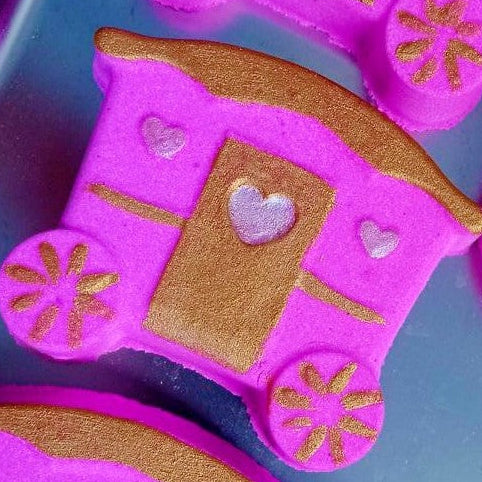 Enchanted Carriage Bath Bomb