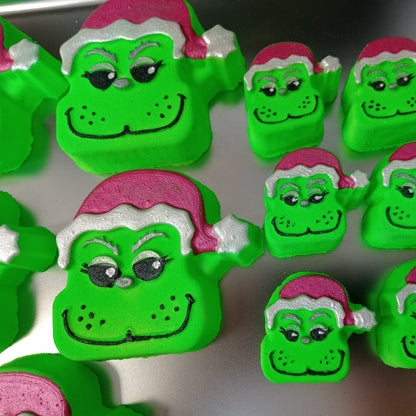 💚🎄 Christmas Grouch Bath Bomb – Strawberry & Lime Fragrance
