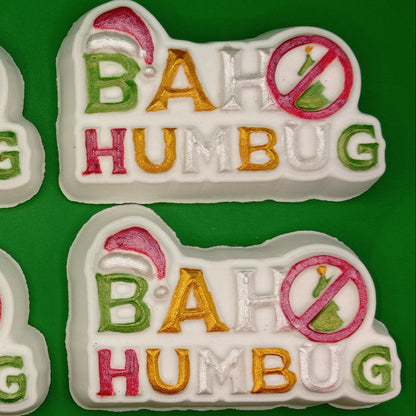🎄😂 Bah Humbug Bath Bomb – Birthday Cake Fragrance