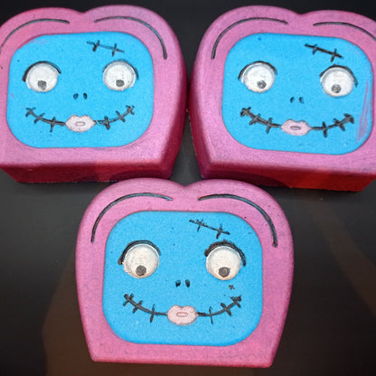 Sally Bath Bomb